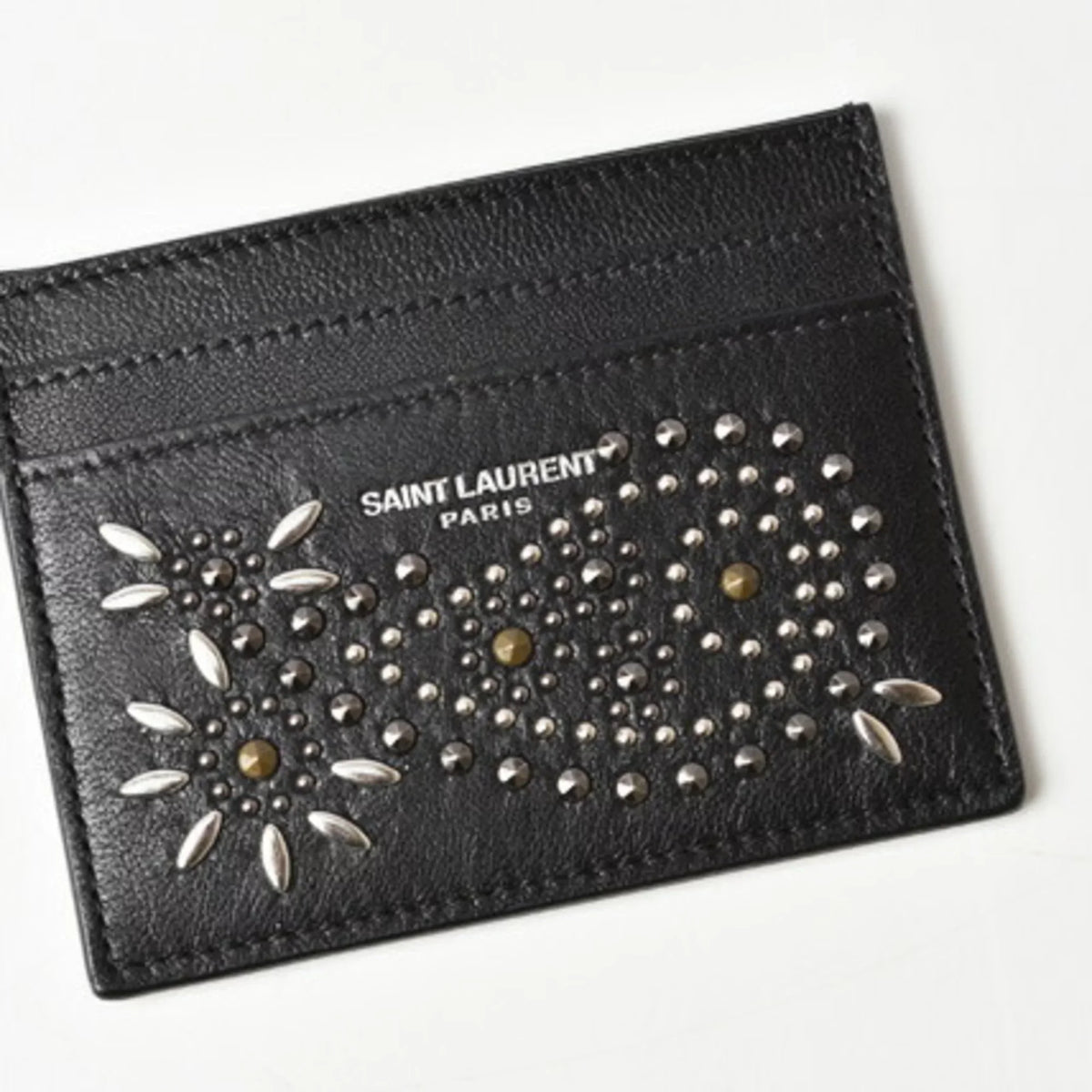 Pre-Owned Saint Laurent / Card Case YSL SAINT LAURENT Paisley Pattern Studs Leather Dark 375949 (Like New)